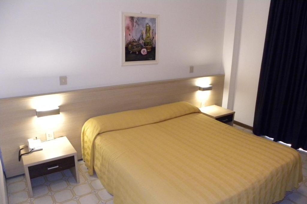 Hotel Santa Cruz Lignano Sabbiadoro Habitación foto